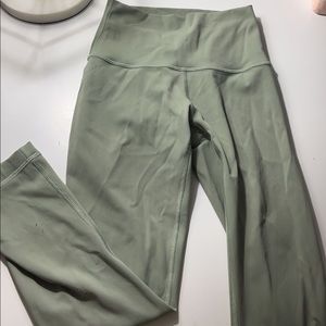 Lululemon Wunder Under Leggings